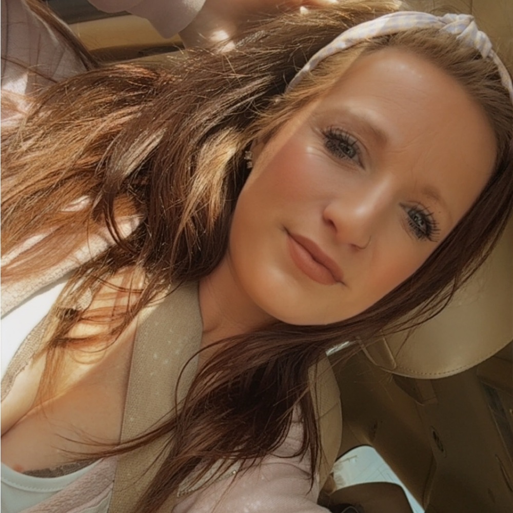 Meet your Posher, Rachel